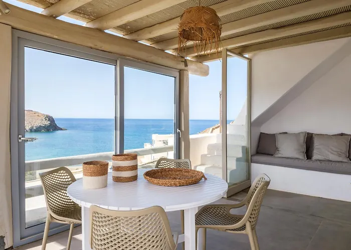 Sundance Mykonos Merhia-part