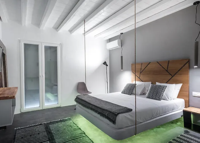 Sundance Mykonos Merhia-part